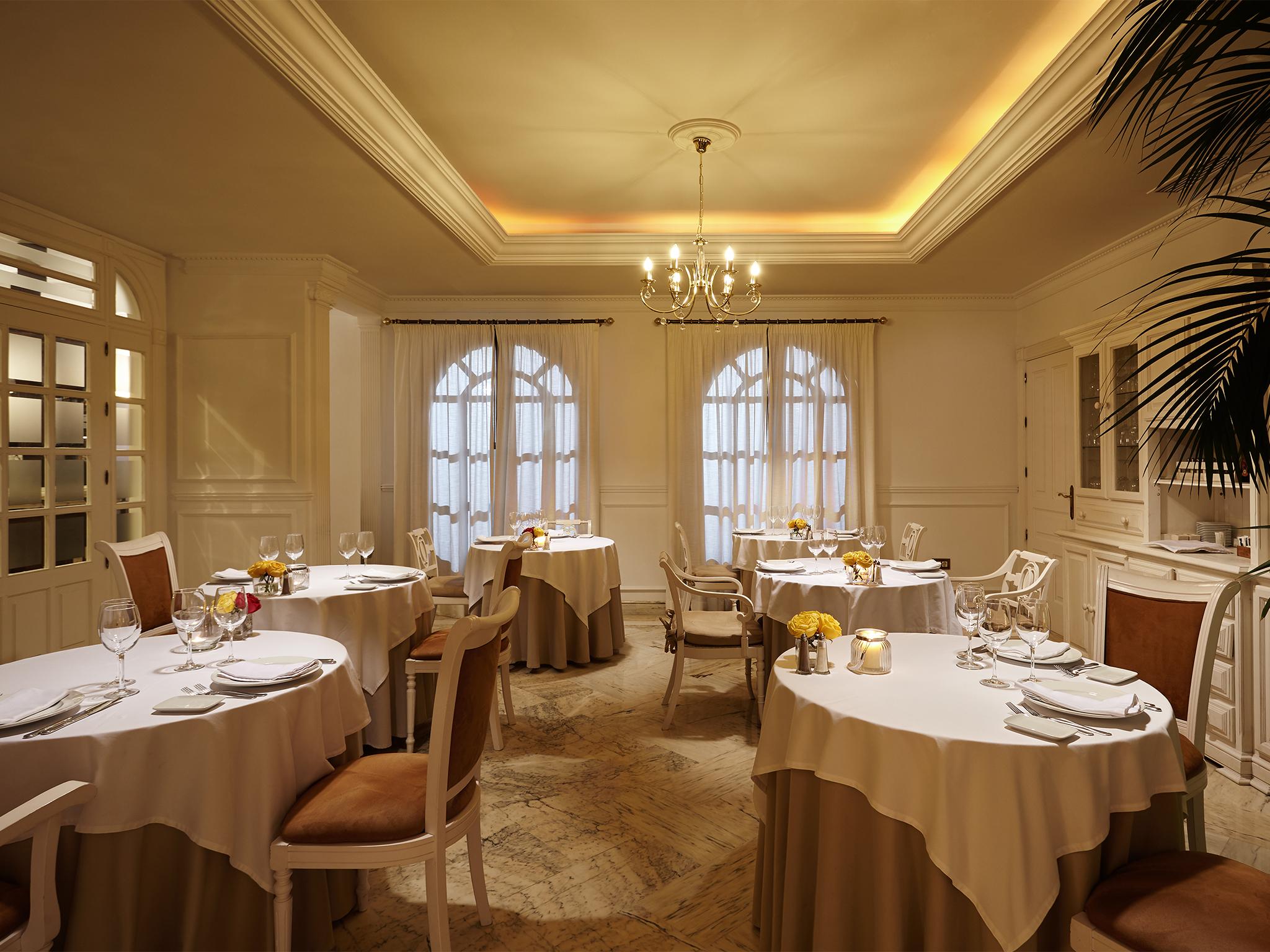 Hotel The Touch Puerto Banus Marbella Ngoại thất bức ảnh